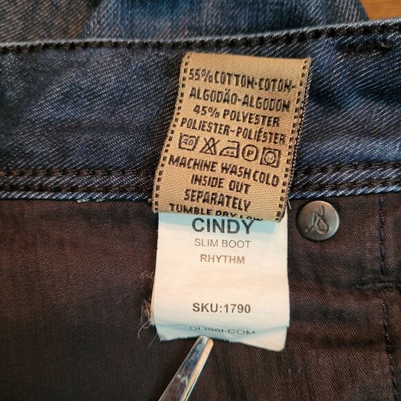 DL1961 Jeans Size 29 Cindy Slim Bootcut Low Rise Dark Wash Denim Western - Picture 6 of 12